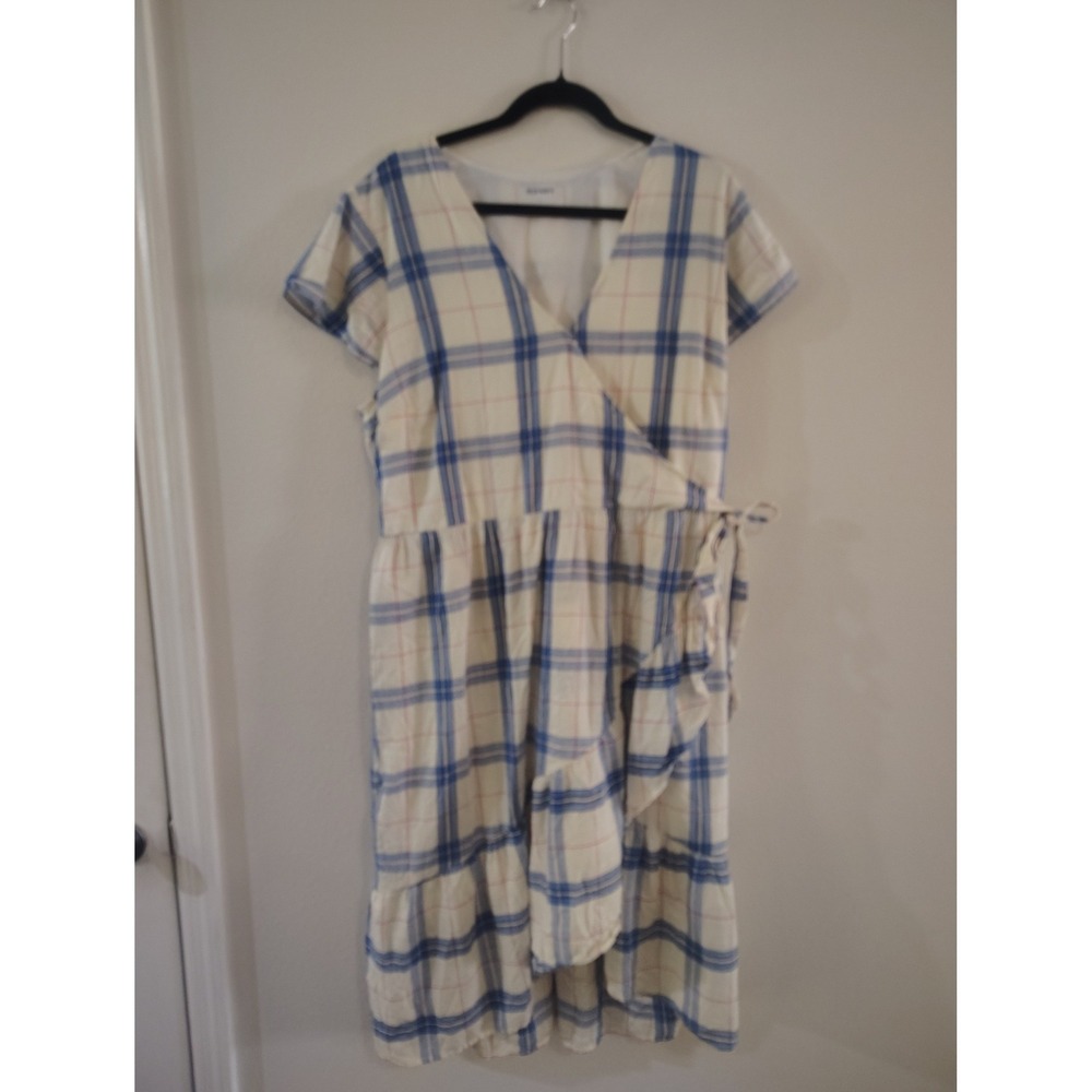 Old Navy Cream and Blue Plaid Midi Dress
